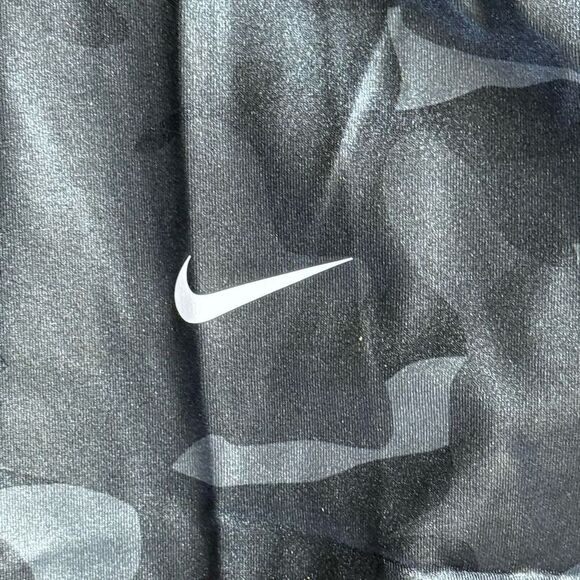 Nike Womens Dri FIT Camo Leggings Black & Gray Plus Size 2X Athletic Pants New - Picture 8 of 11
